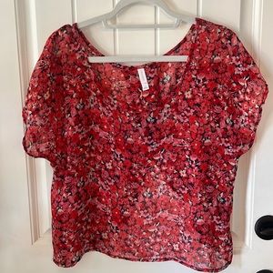 Exhilaration women’s size L floral top with split back